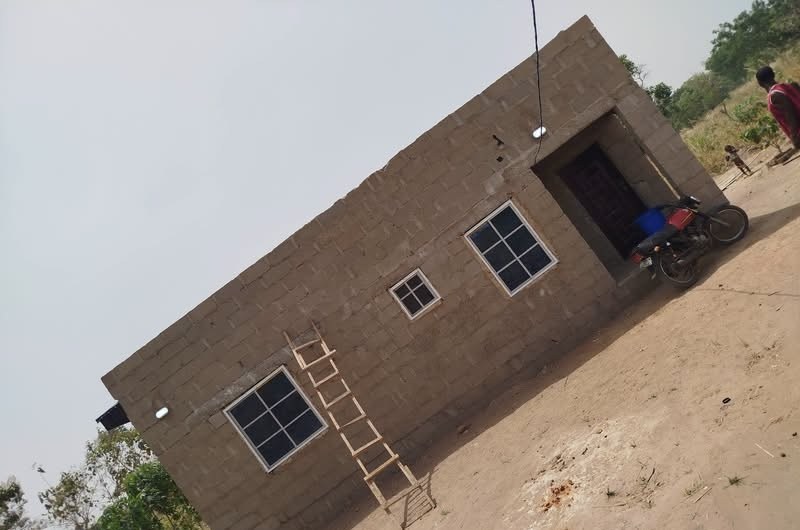 2 Bedroom Flat for Urgent Sale for sale in Tse-poor, Makurdi, Benue