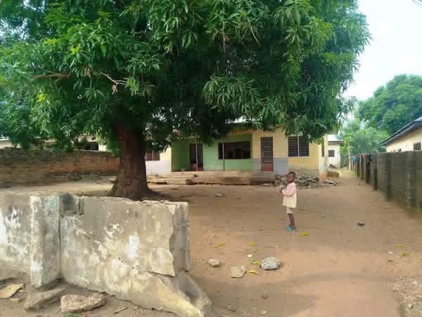Additional view of Spacious 5-Bedroom Structure with BQ for Sale