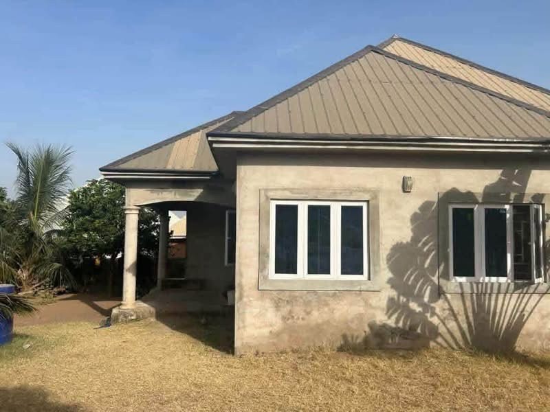 Solid Built 3-Bedroom Bungalow for sale in Opposite International Market, Makurdi, Benue