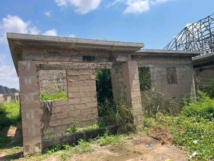 Additional view of Multi Unit Residential Property in Adeke