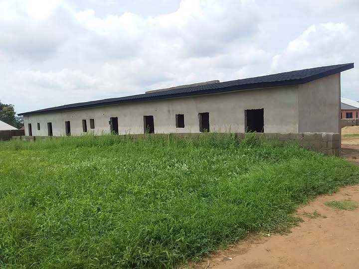 Additional view of Makurdi Property: Two-Bedroom and Three-Unit Building