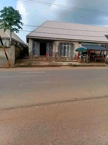 Shop for Rent in Nyon for rent in Nyon, Makurdi, Benue