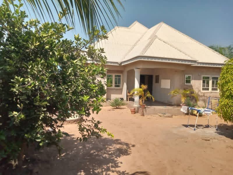 3 Bedroom Bungalow with Gate for sale in Nyon, Makurdi, Benue