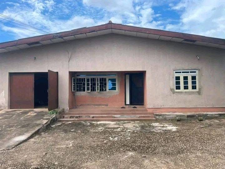 Spacious 4-Bedroom Flat, Northbank, Makurdi for rent in Federal Housing estate, Northbank, Makurdi, Benue