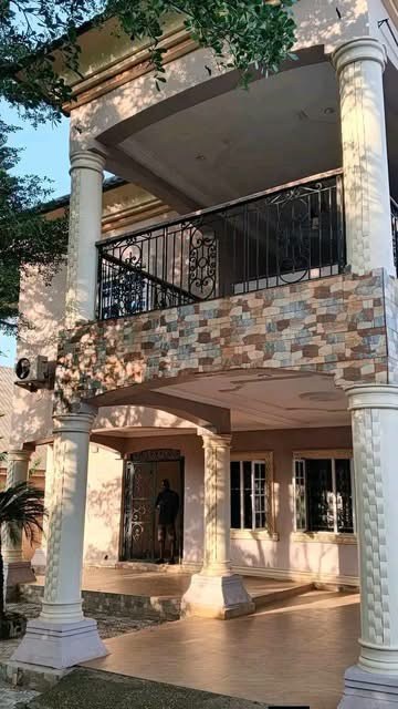 Additional view of Ultra-Modern 6-Bedroom Duplex