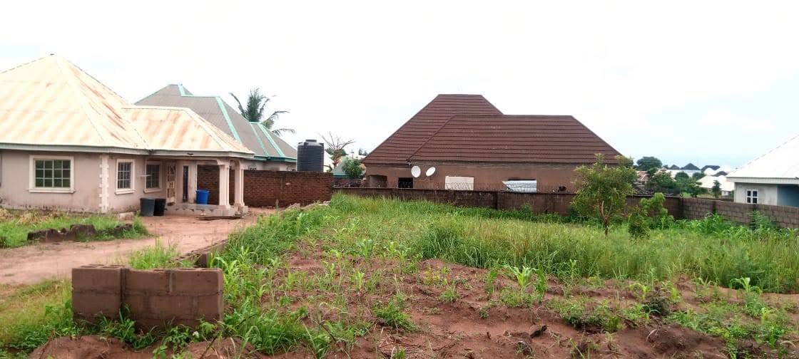 Upland Plot Off George Akume Way for sale in Behind Benistya College, Makurdi, Benue