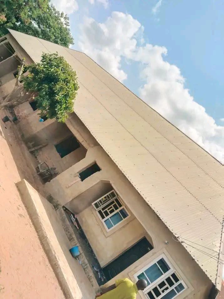 Additional view of 5 Units of One Bedroom Apartments