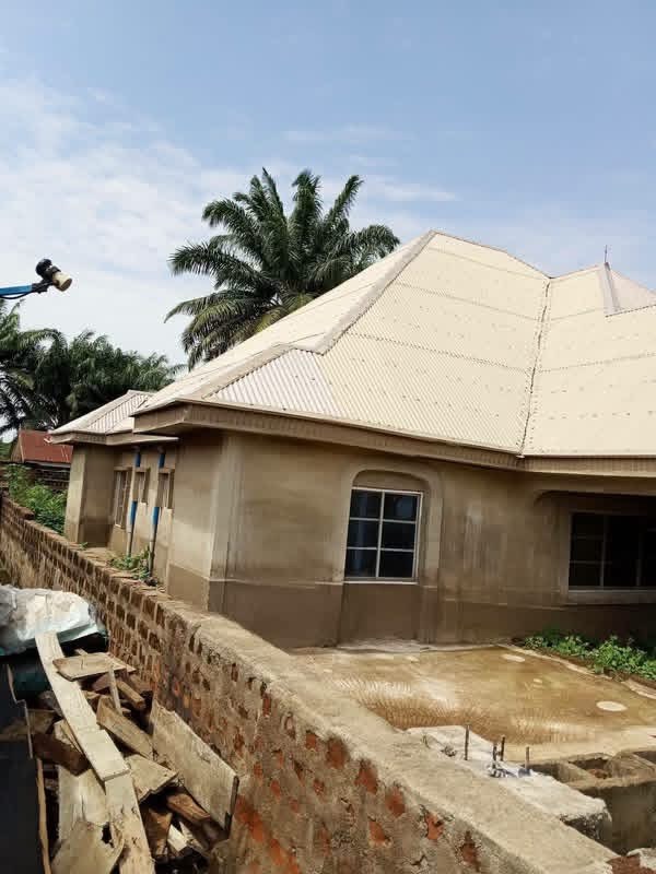 Spacious Four Bedroom House for sale in Demekpe, Makurdi, Benue
