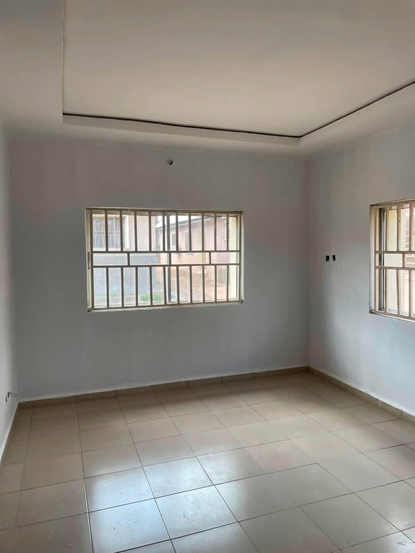 Additional view of Newly Renovated 2-Bedroom Flat for Rent