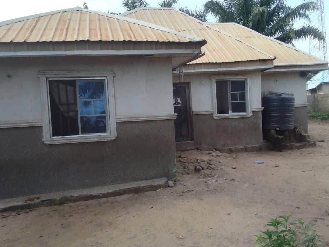 Two Bedroom Bungalow for Sale for sale in George Akume way, Makurdi, Benue
