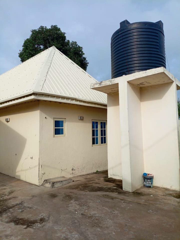 Additional view of Room and Parlour at Mobil Street