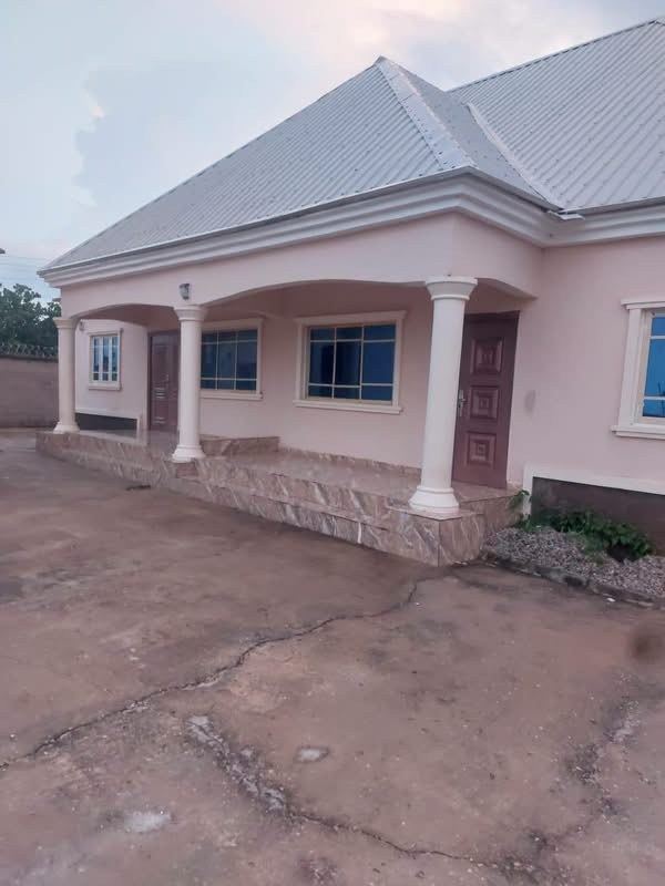 Newly Built 2 Bedroom Flat for Rent for rent in Yaikyor, Makurdi, Benue