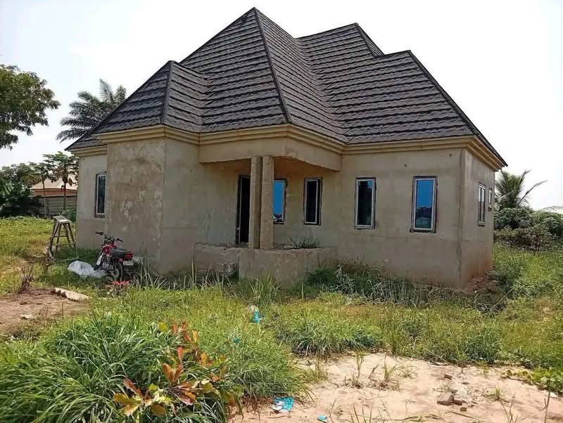 Additional view of Standard Three Bedroom Flat