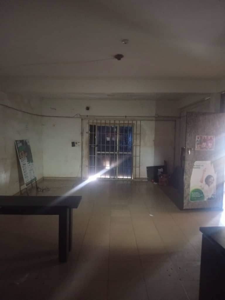 Clean Double Shop near BSU First Gate for rent in BSU First Gate, Makurdi, Benue