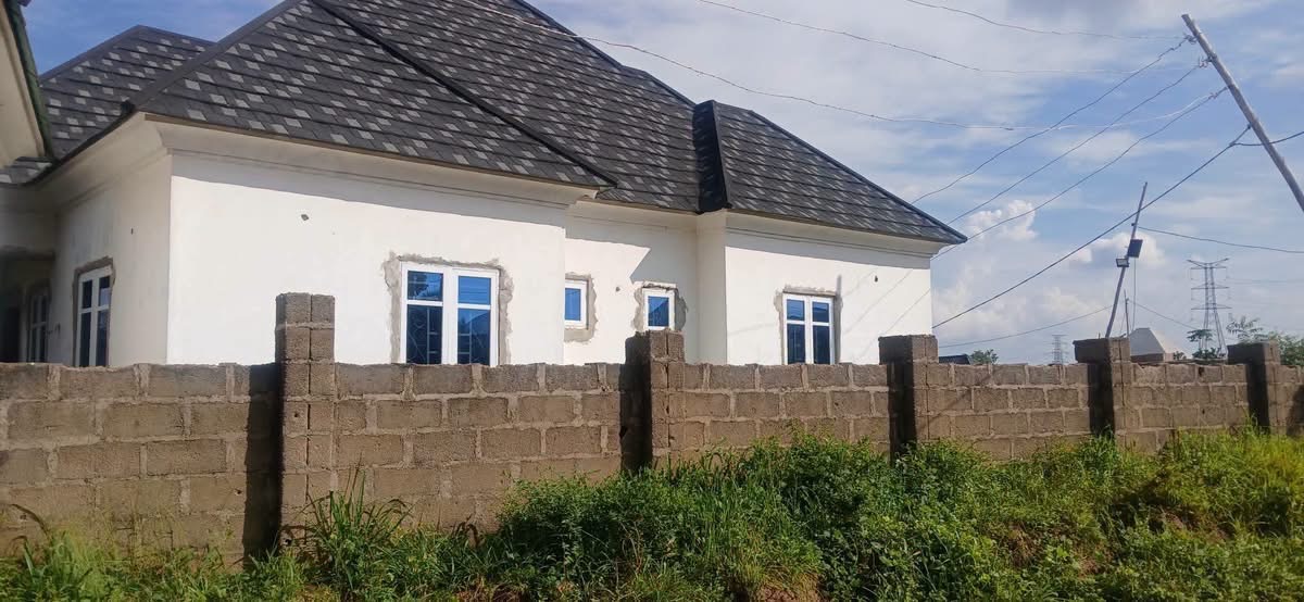 Additional view of Solid 3 Bedroom Bungalow for Sale