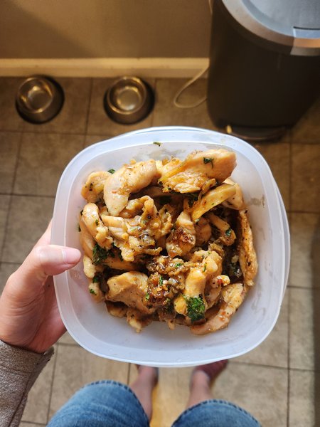 caramelized black pepper chicken