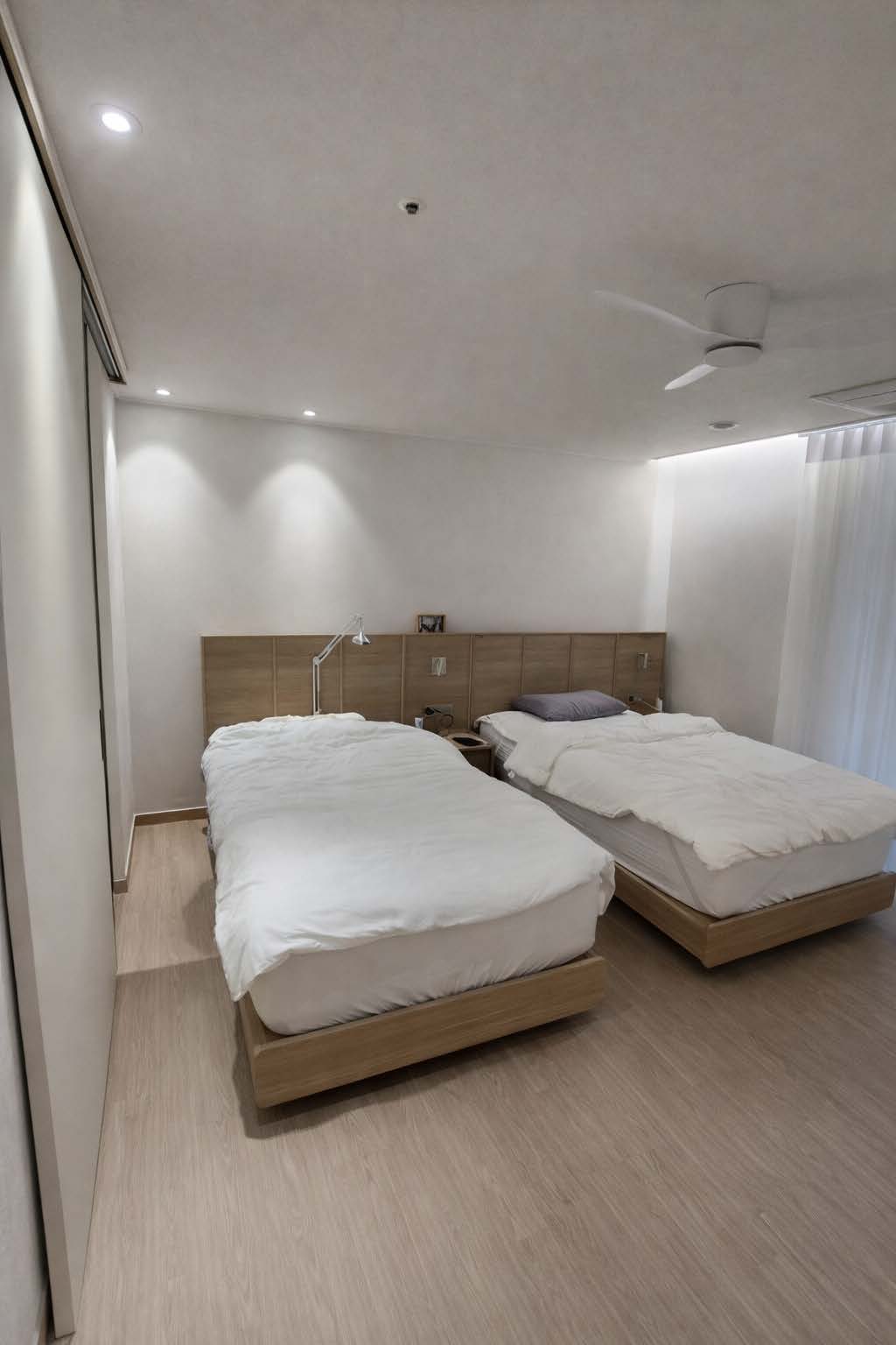 안방 침대 조명