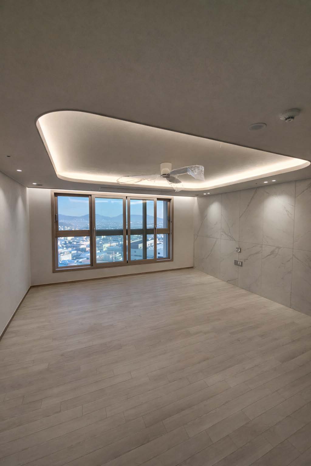 주방에서 바라본 우물천정