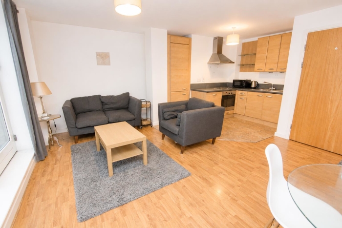 2 Bedroom Apartment