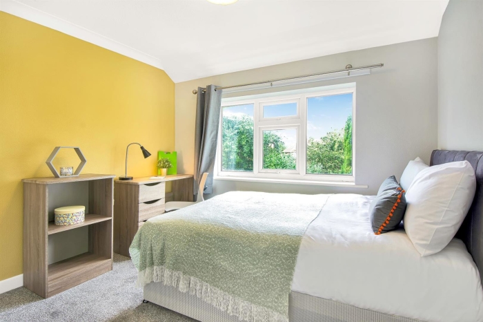 4 Bedroom Apartment