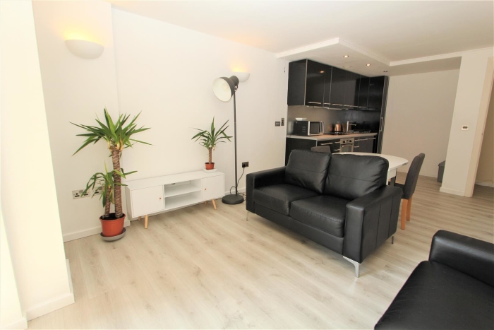 2 Bedroom Apartment