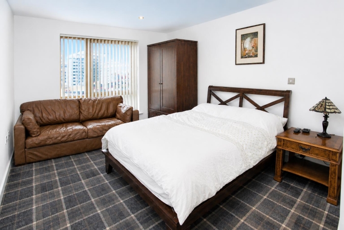 2 Bedroom Apartment