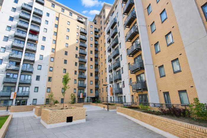2 Bedroom Apartment