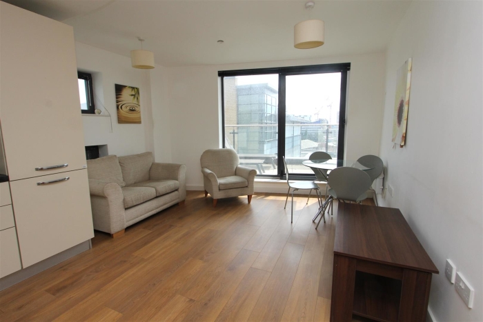 2 Bedroom Apartment