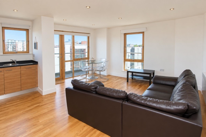 2 Bedroom Apartment