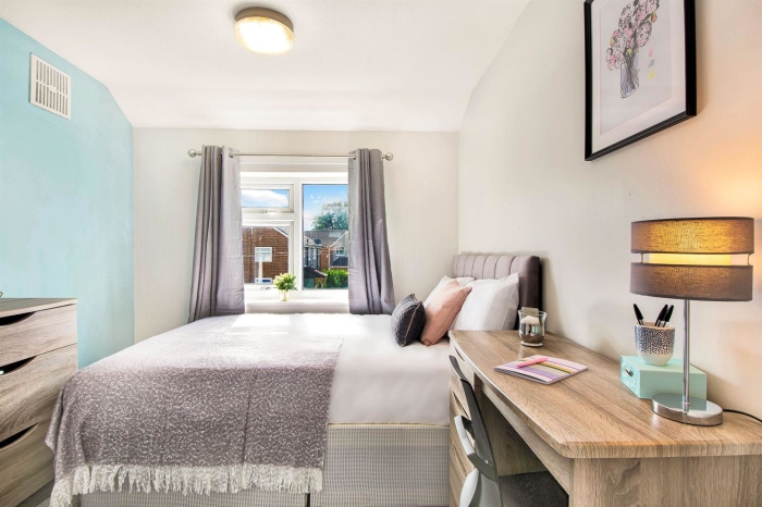 4 Bedroom Apartment