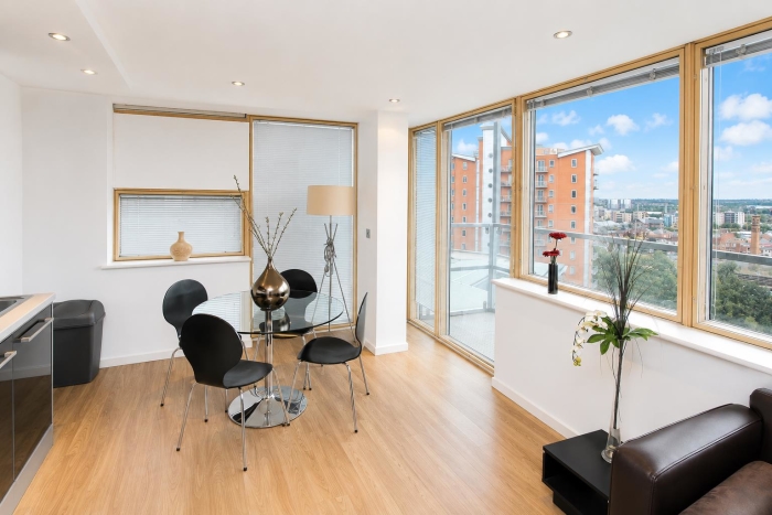 2 Bedroom Apartment