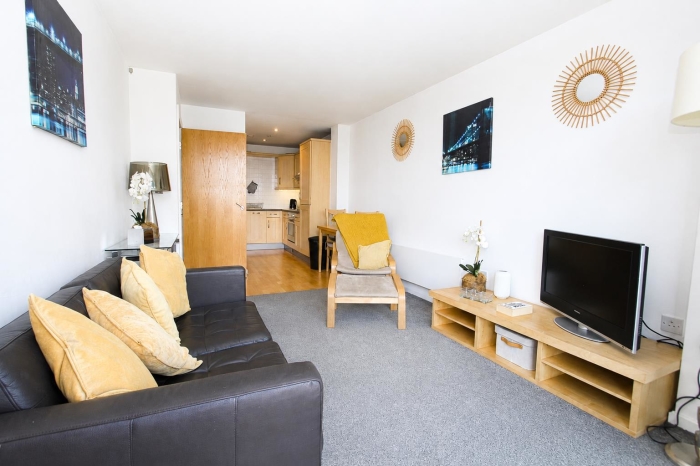 2 Bedroom Apartment