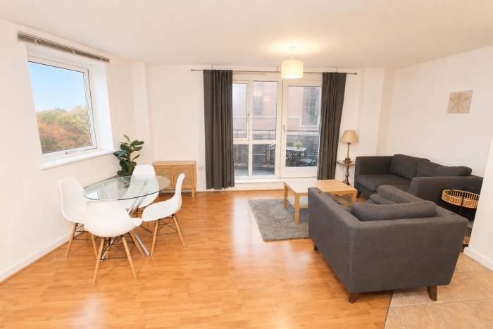 2 Bedroom Apartment