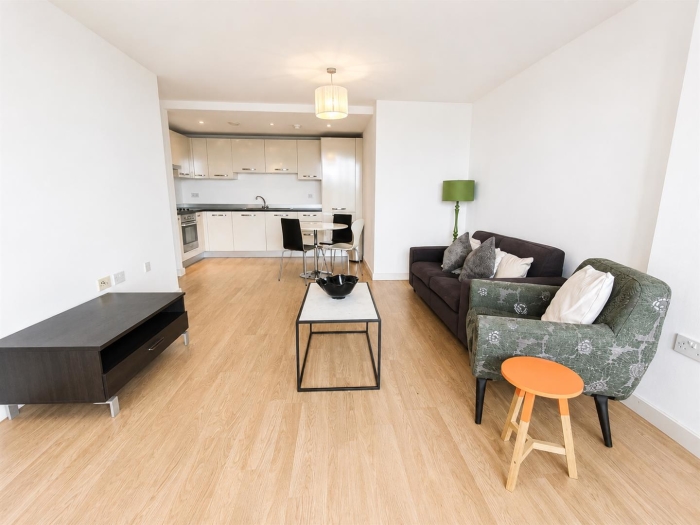 2 Bedroom Apartment