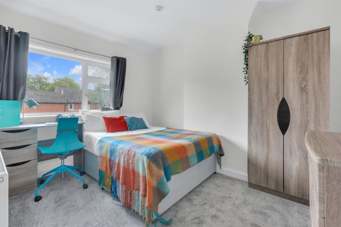 4 Bedroom Apartment