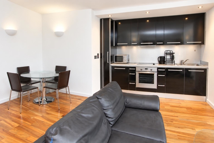 2 Bedroom Apartment