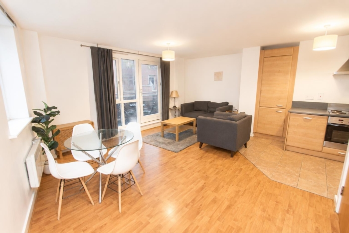 2 Bedroom Apartment