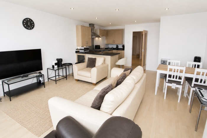 2 Bedroom Apartment