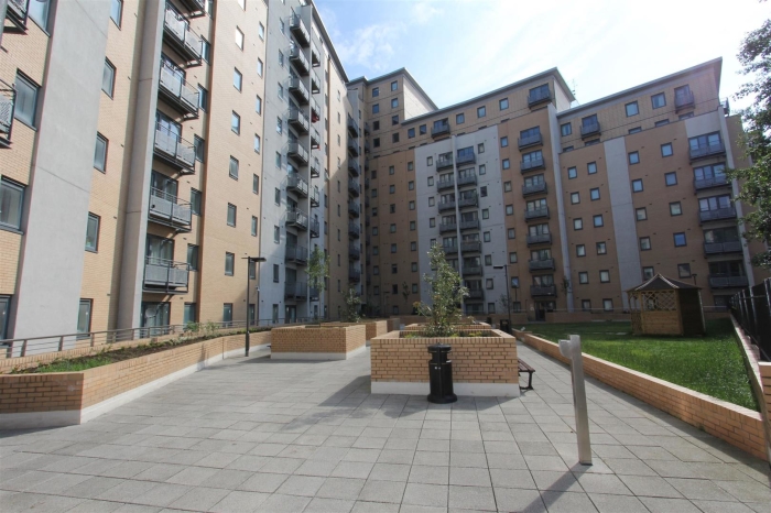 2 Bedroom Apartment