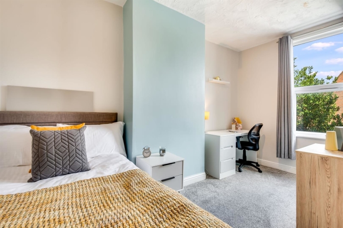 4 Bedroom Apartment