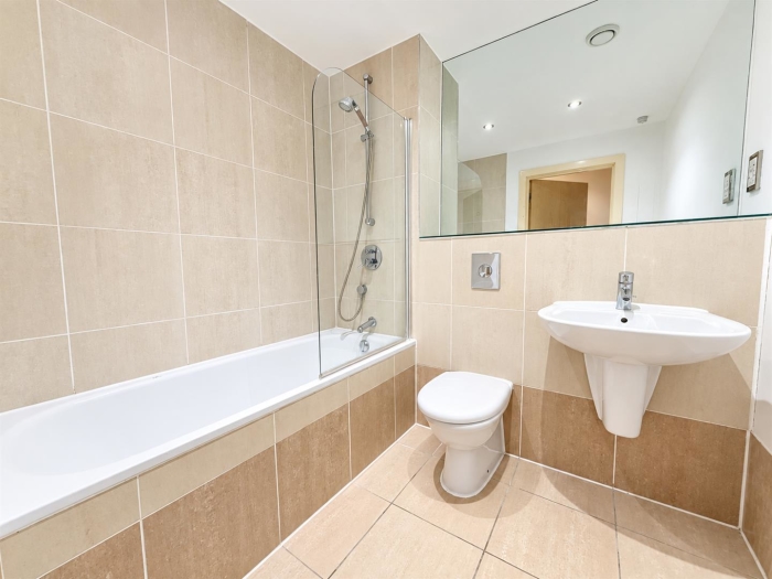 2 Bedroom Apartment