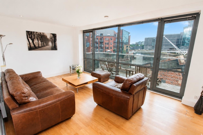 2 Bedroom Apartment