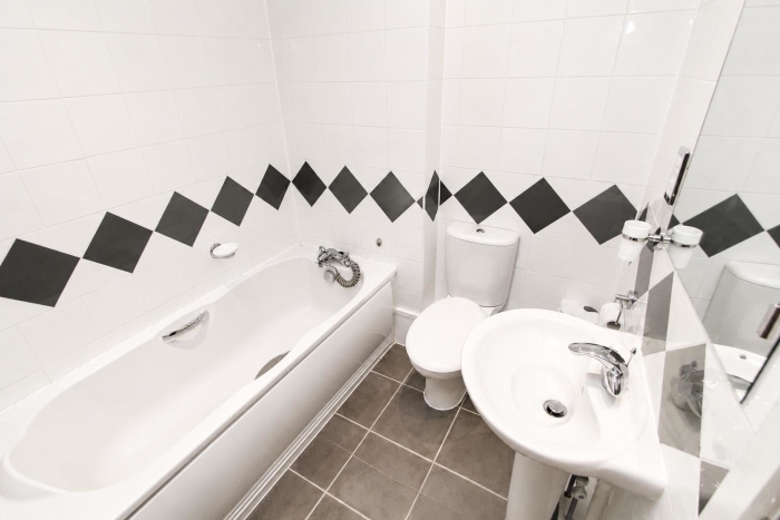 2 Bedroom Apartment