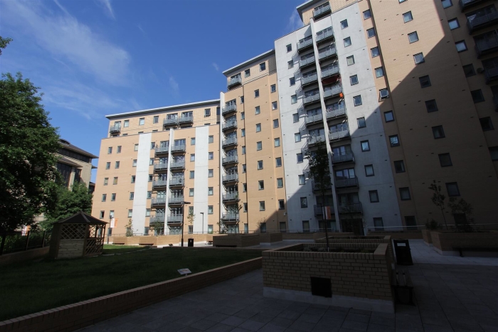 2 Bedroom Apartment