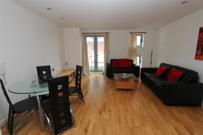 2 Bedroom Apartment