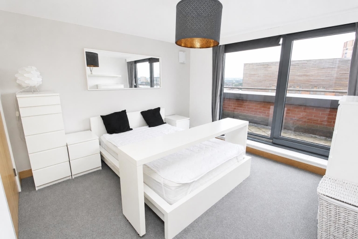 2 Bedroom Apartment