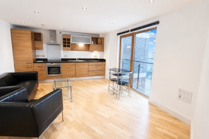 1 Bedroom Apartment