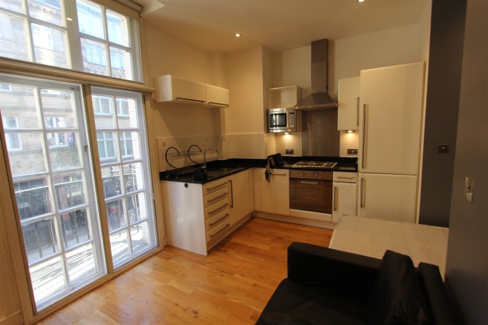 1 Bedroom Apartment