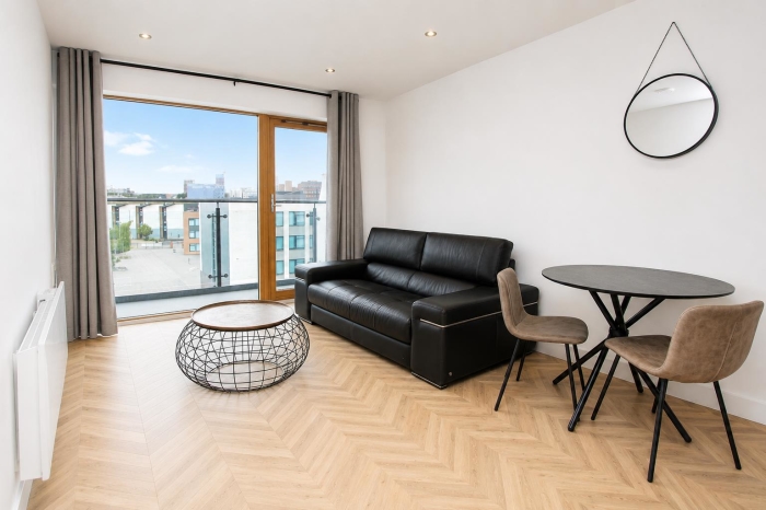 1 Bedroom Apartment