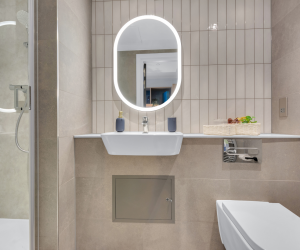 Iconinc The Bonnie: Smart En-Suite Bathroom